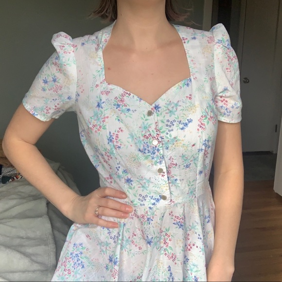 Sold - 1950 Vintage Day Dress (S/M) - Picture 2 of 15